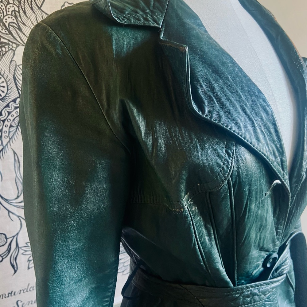 Vintage 70s green leather jacket - Picture 4 of 14